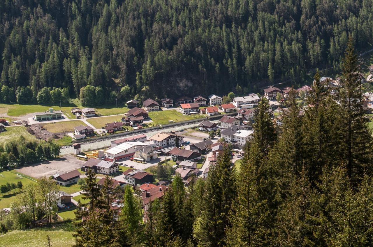 Pension Alpenblick Steeg Exterior foto