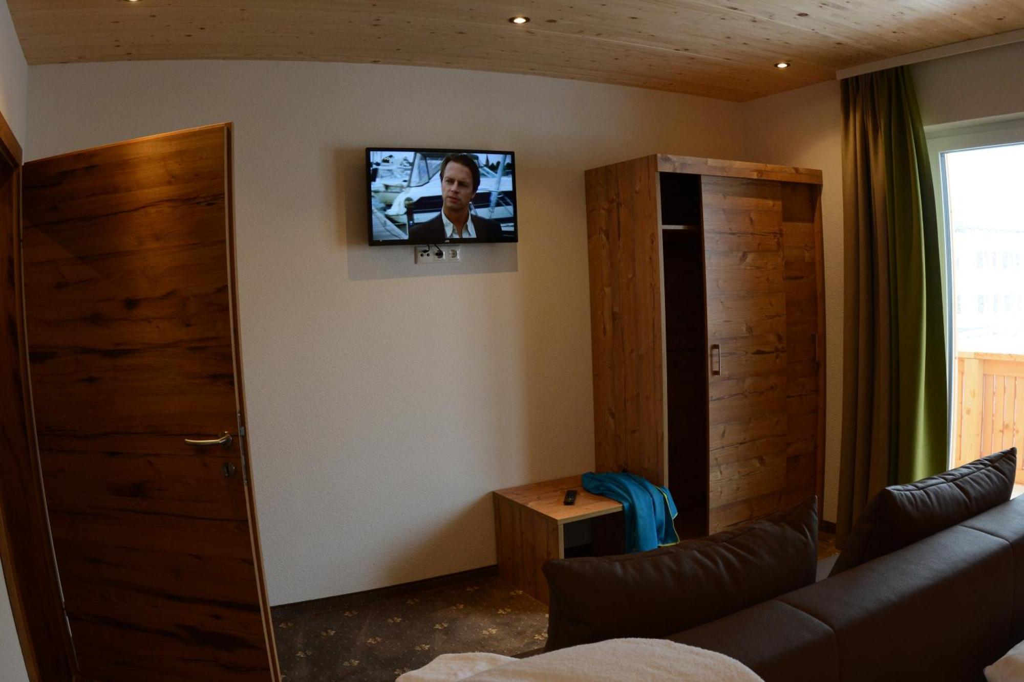 Pension Alpenblick Steeg Exterior foto